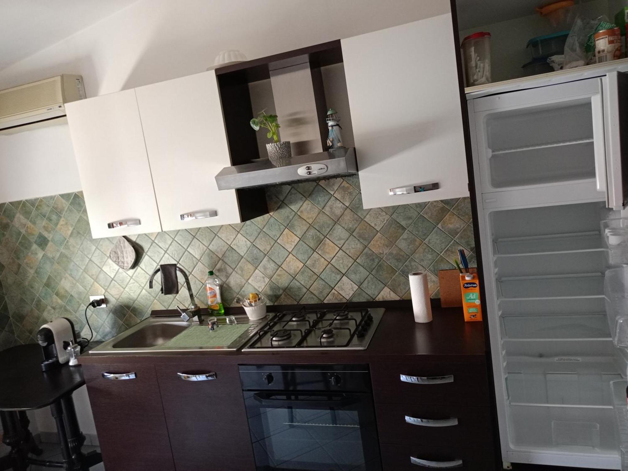 Appartamento Santa Giusta Exteriör bild